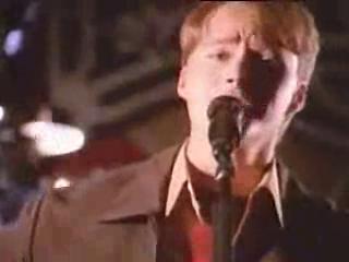 play video on Singing Fool
