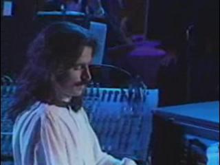 Yanni - ACROYALI/STANDING IN MOTION