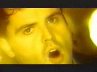 play video on Singing Fool