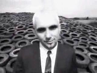 play video on Singing Fool