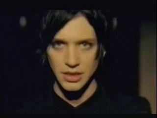 play video on Singing Fool