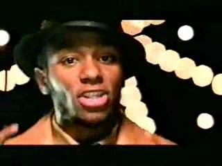 play video on Singing Fool