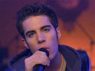 play video on Singing Fool