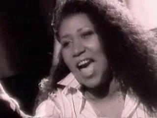play video on Singing Fool