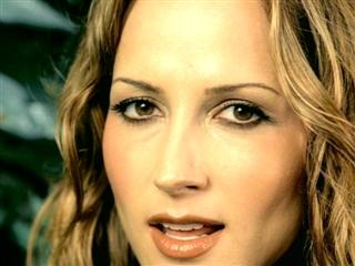 play video on Singing Fool