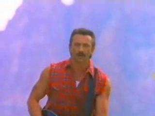 play video on Singing Fool