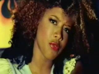 Kelis - Young, Fresh N' New