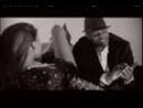 play video on Singing Fool