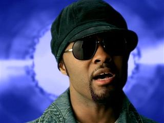 play video on Singing Fool