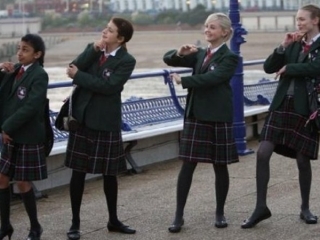 Angus Thongs And Perfect Snogging Spanish - Angus Thongs and Perfect Snogging - Flixster Video