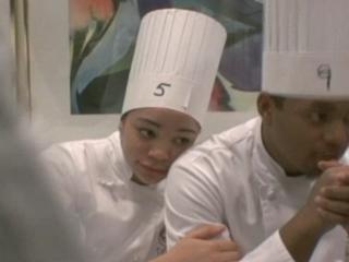 PRESSURE COOKER