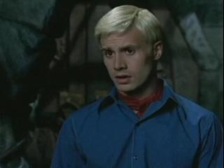 Watch Scooby Doo Scene: Let's All Split Up And Look For More Clues