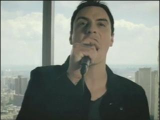 play video on Singing Fool