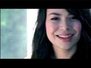 Miranda Cosgrove: IT'S RAINING SUNSHINE