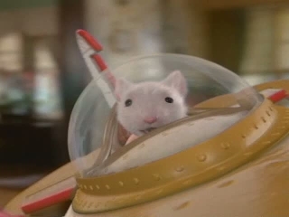 Stuart Little 2 Scene Flying In The House