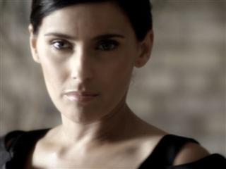 Nelly Furtado - MAS