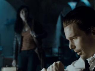 DAYBREAKERS (SPANISH) Video Alternate Version - DeA Planeta