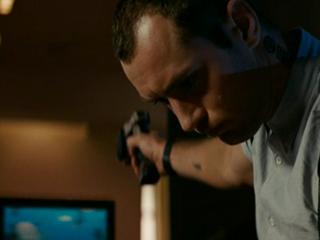 REPO MEN: REMY IS ATTACKED BY A WOMAN WHILE RECLAIMING AN ORGAN Video SceneOrSample - Universal Pictures