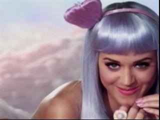 Katy Perry - CALIFORNIA GURLS (FEAT. SNOOP DOGG)