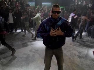 Step Up 3d Robot Rock