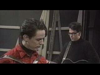play video on Singing Fool