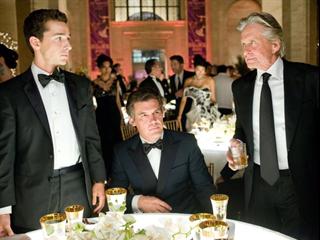 Wall Street Money Never Sleeps French