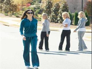 The Joneses French - The Joneses - Flixster Video