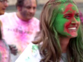 When Harry Tries To Marry The Holi Scene