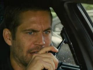 Fast Five Mia Guides Dom And Brian Hauling The Vault Through The Streets Of Rio