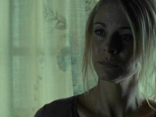 Julias Eyes She Hated That Song - Los ojos de Julia Julias Eyes - Flixster Video