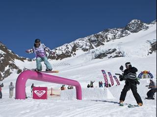 CHALET GIRL (GERMAN)