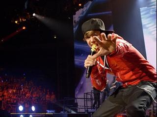 Justin Bieber Never Say Never German Real D Trailer Subtitled
