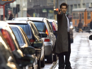 The International Spanish - The International - Flixster Video