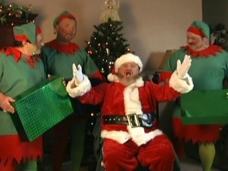 Santa Claus Vs The Zombies