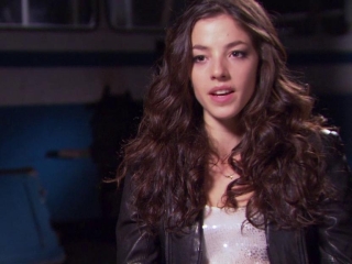 The Darkest Hour: Olivia Thirlby On How Natalie Ends Up In Moscow