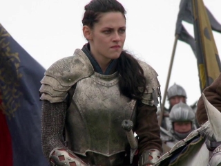 Snow White And The Huntsman Inside The Action Featurette