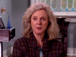 The Lucky One Blythe Danner On Her Character Believing In Destiny