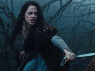 Snow White And The Huntsman Greek Subtitled Trailer 4