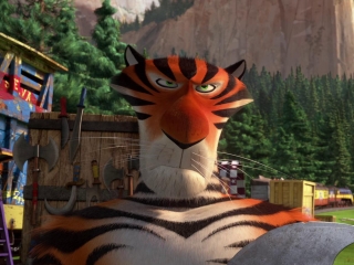 Madagascar 3 (Greek Trailer 8 Subtitled)