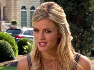 What To Expect When Youre Expecting Brooklyn Decker On The Book