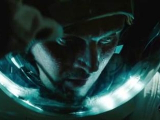 Transformers Dark Of The Moon Greek Trailer 1 Subtitled