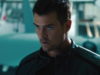 Transformers Dark Of The Moon Italian Trailer 4