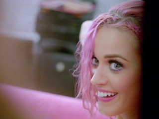 Katy Perry Part Of Me Meet Johnny