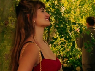 To Rome With Love Anna And Antonio Walk Into Bushes