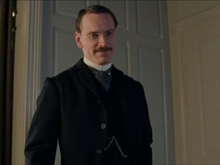 A DANGEROUS METHOD: SOY EL DR. JUNG
