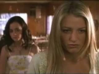 THE SISTERHOOD OF THE TRAVELING PANTS SCENE: WEAR THEM THEY WILL MAKE YOU BRAVE