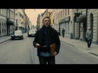 THE GIRL WITH THE DRAGON TATTOO (FRENCH)