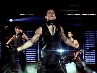 Magic Mike Raining Men German