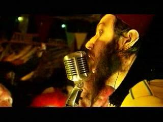 play video on Singing Fool