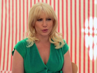 For A Good Time Call Ari Graynor On Her Reaction To The Script